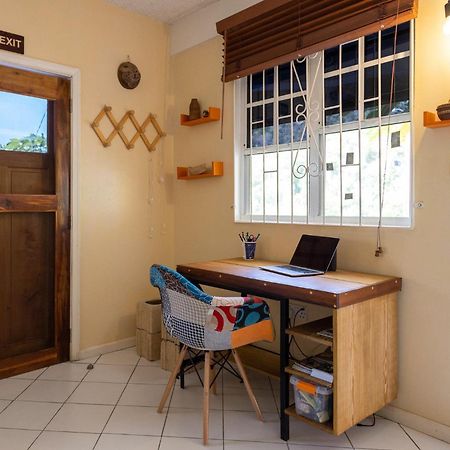 Rosehill Apartment Soufriere Экстерьер фото